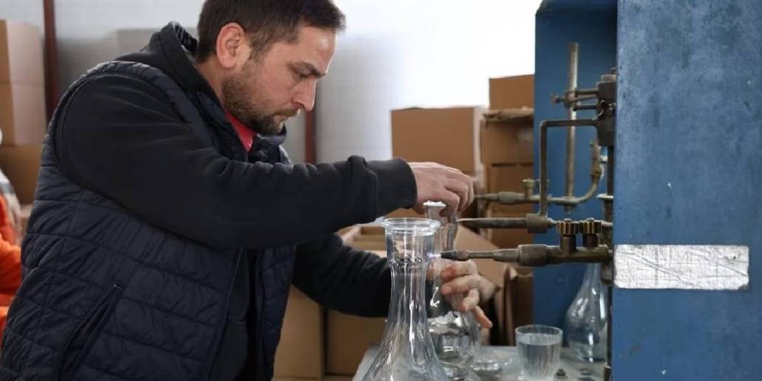 Eşinden aldığı bileziği bozdurup iş kurdu, şimdi paraya para demiyorlar! Onlarca kadına ekmek kapısı oldu 2